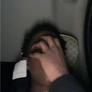 Meet your Posher, Travis